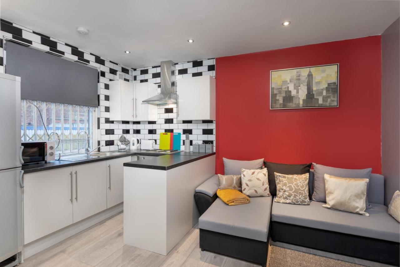 Central Roof Terrace Apartment Стоктон-он-Тіз Екстер'єр фото